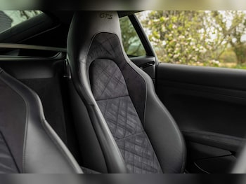 Used Porsche 718 Cayman 2018 for sale - 78202003: Photo