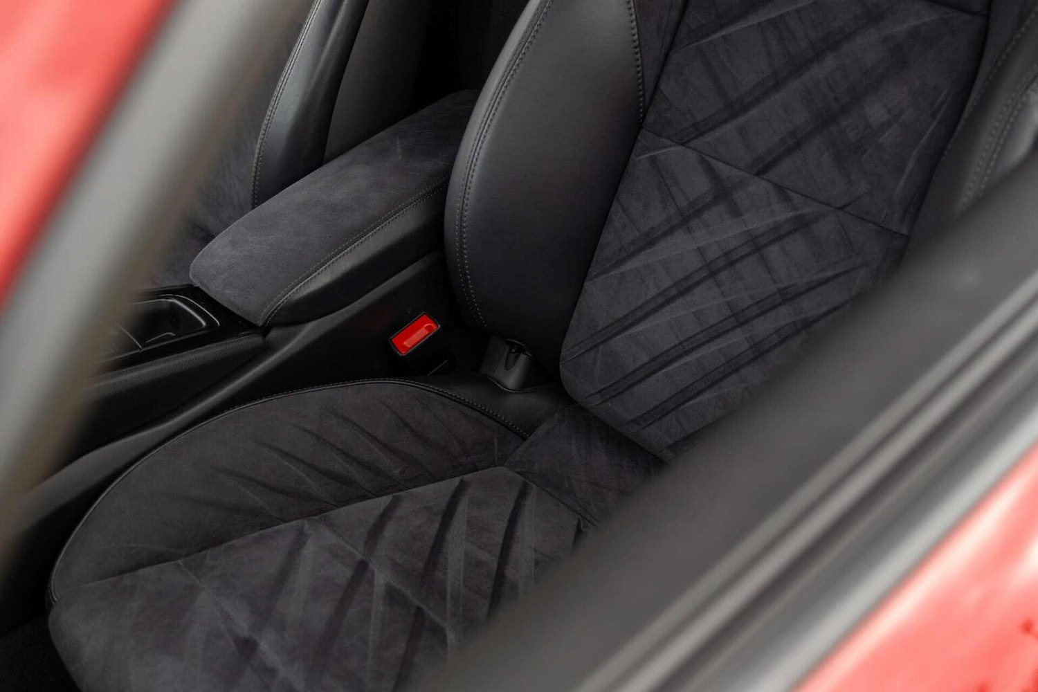 Used Porsche 718 Cayman 2018 for sale - 78202003: Photo 9