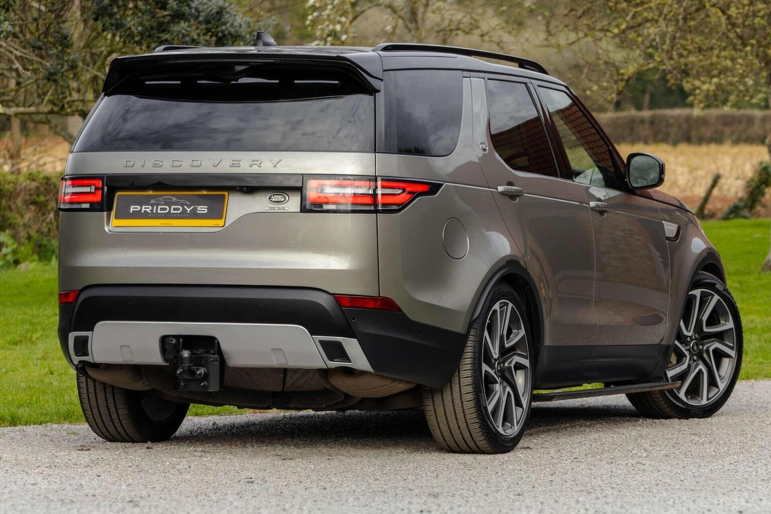 Used Land Rover Discovery 2018 for sale - 78090681: Photo 2