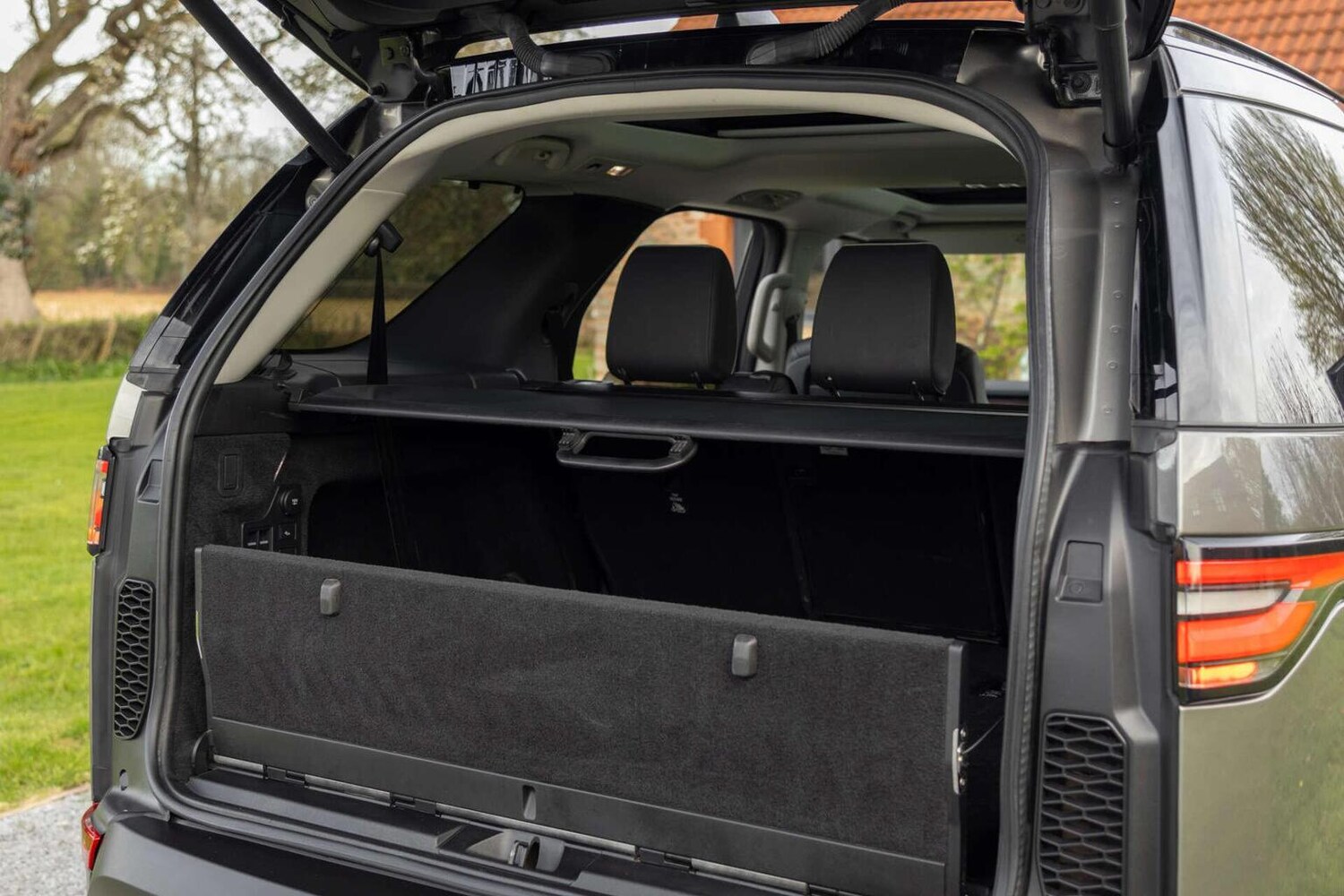 Used Land Rover Discovery 2018 for sale - 78090681: Photo 23