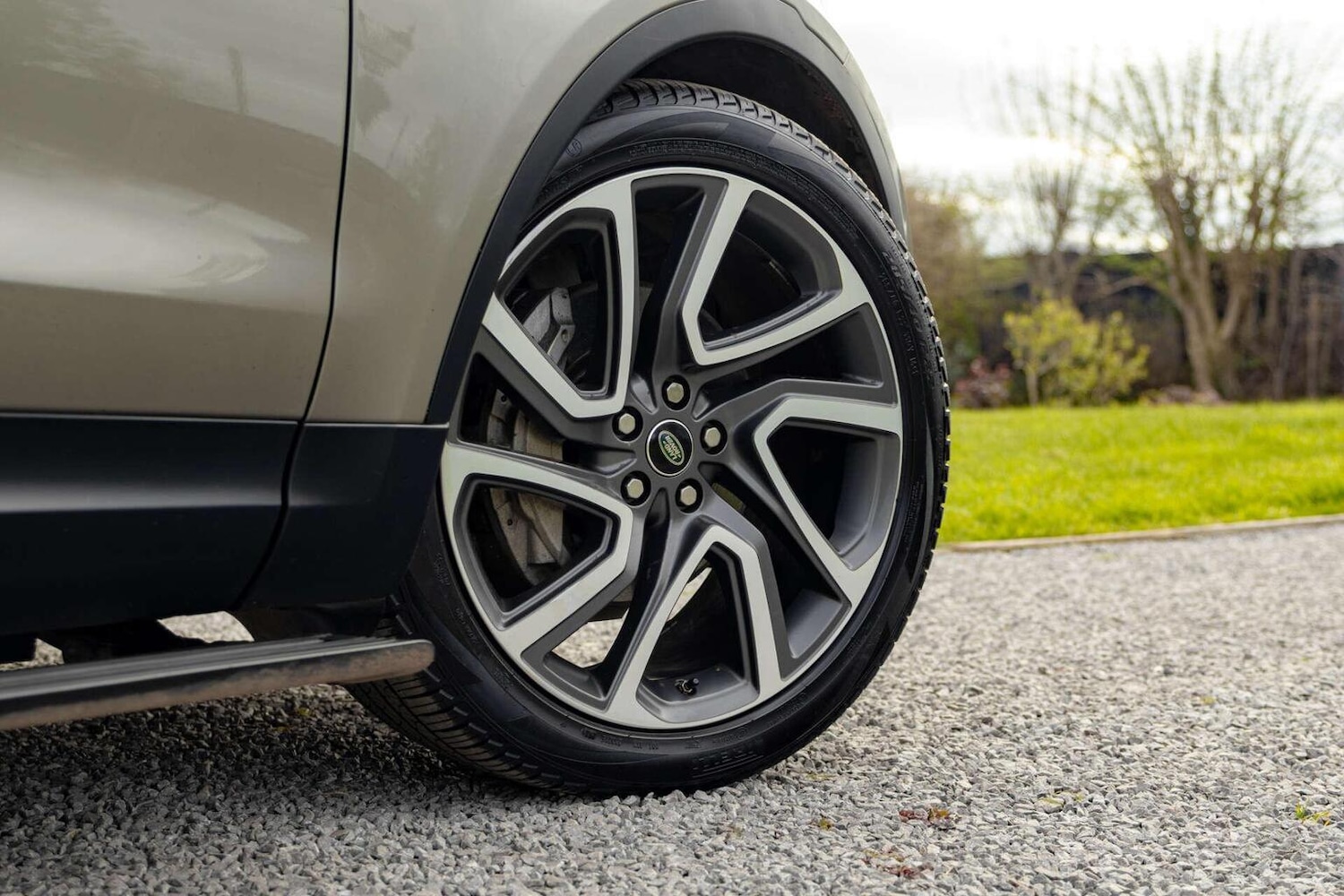 Used Land Rover Discovery 2018 for sale - 78090681: Photo 3