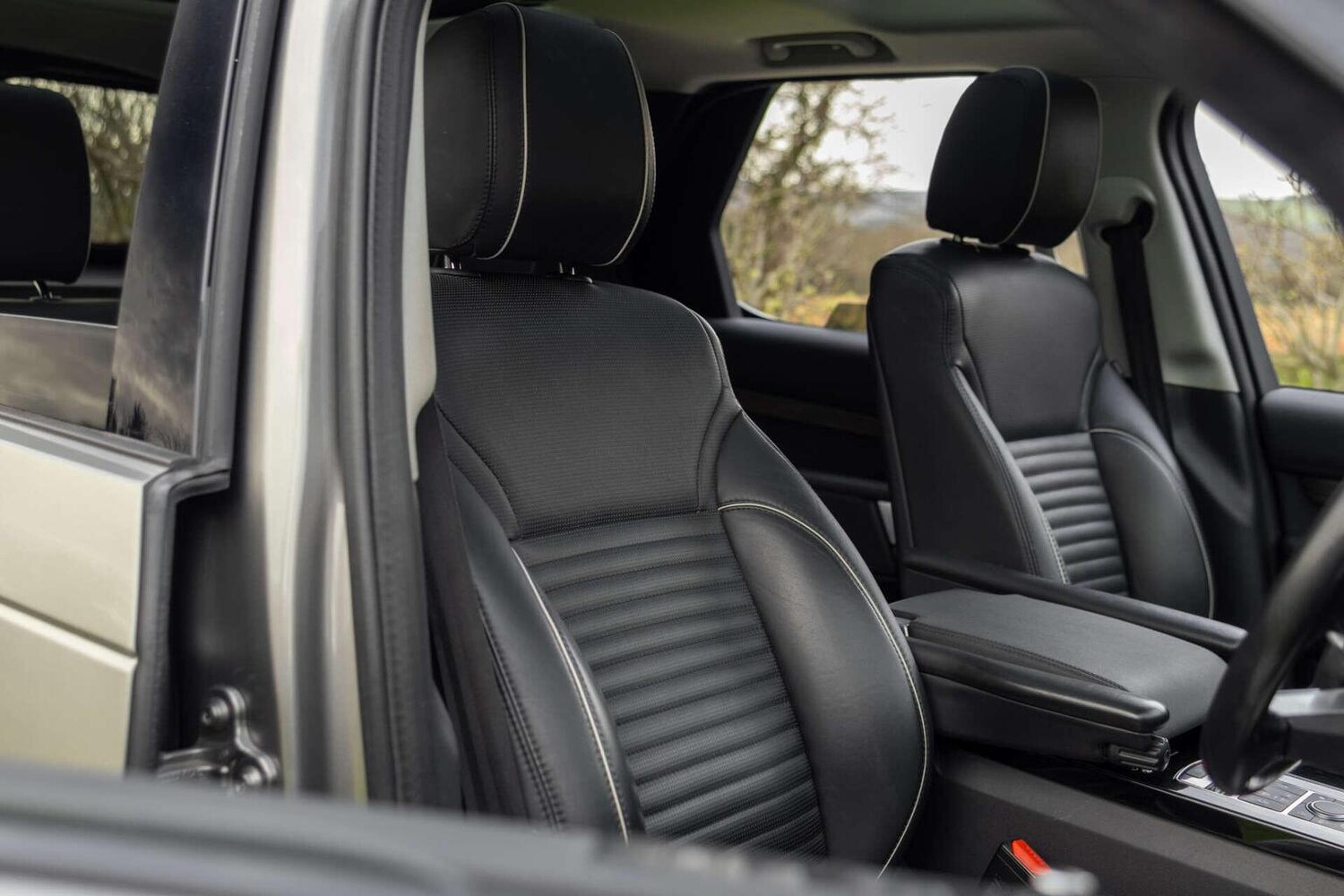 Used Land Rover Discovery 2018 for sale - 78090681: Photo 39