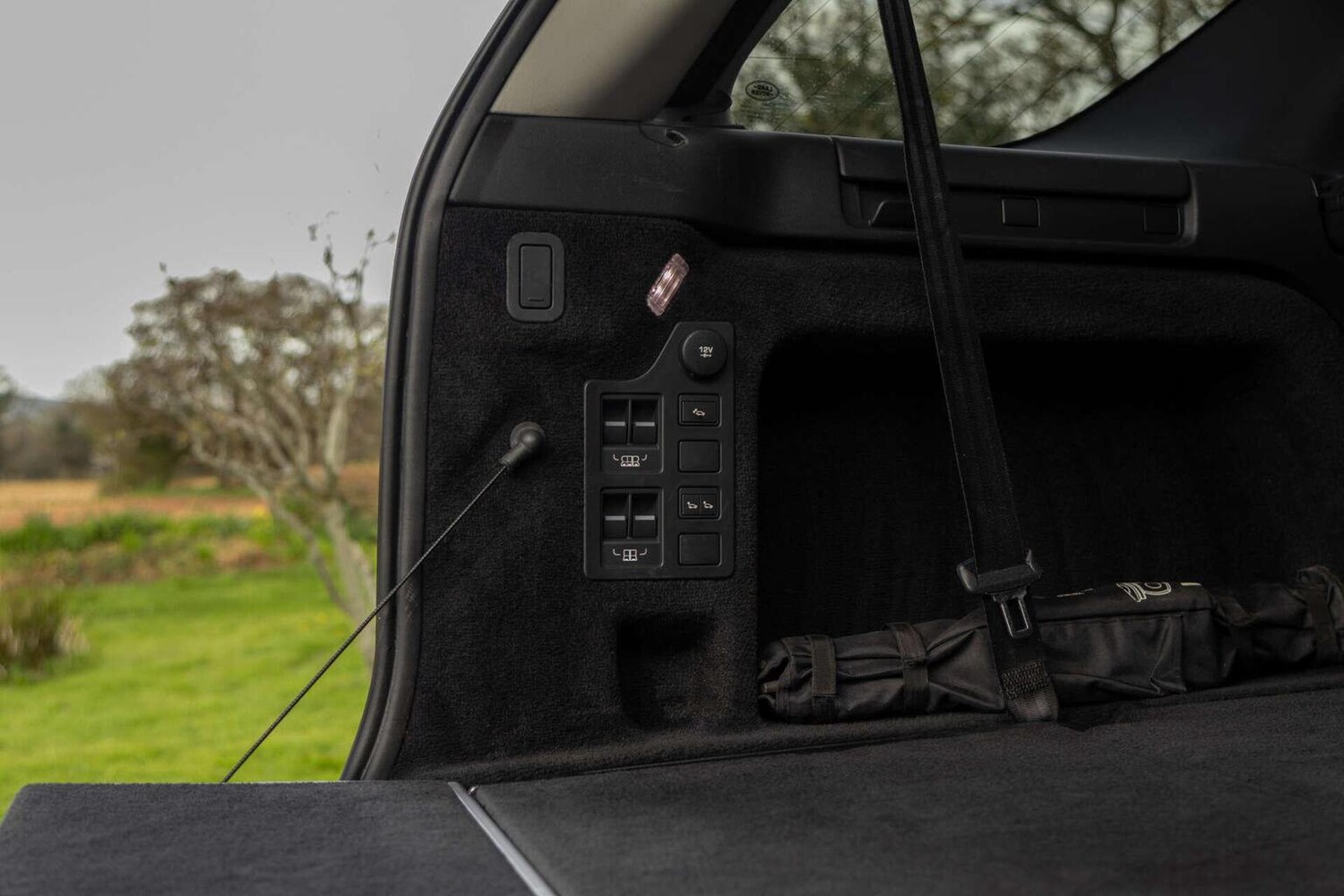 Used Land Rover Discovery 2018 for sale - 78090681: Photo 40