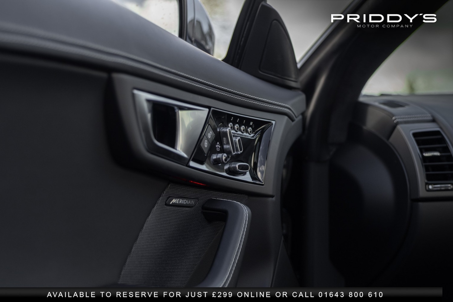 Used Jaguar F-Type 2014 for sale - 76407630: Photo 4