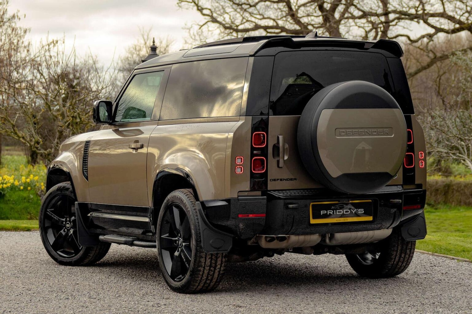 Used Land Rover Defender 2022 for sale - 77781663: Photo 2