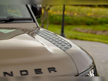 Used Land Rover Defender 90 2022 for sale - 77781663: Photo