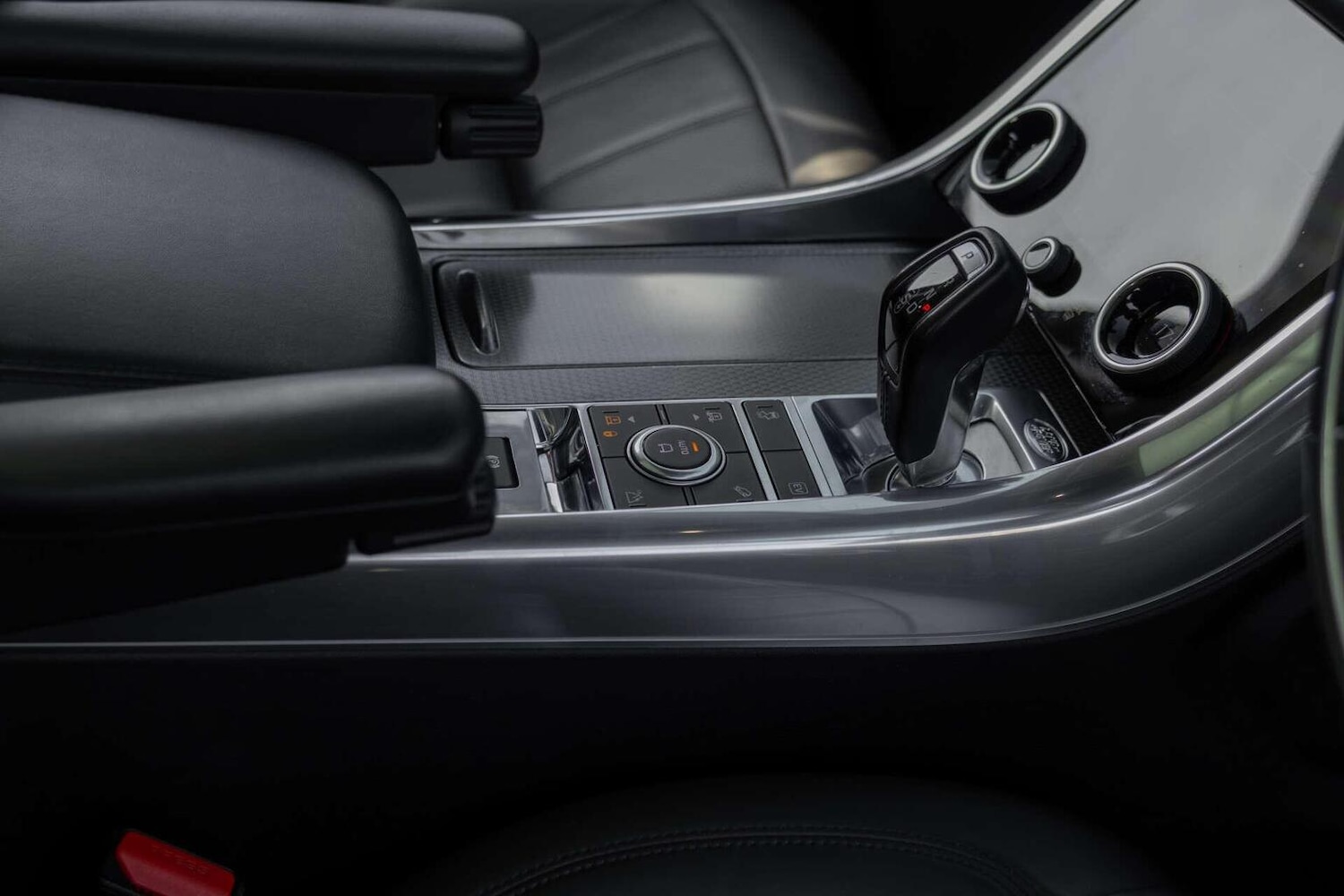 Used Land Rover Range Rover Sport 2018 for sale - 77968726: Photo 17