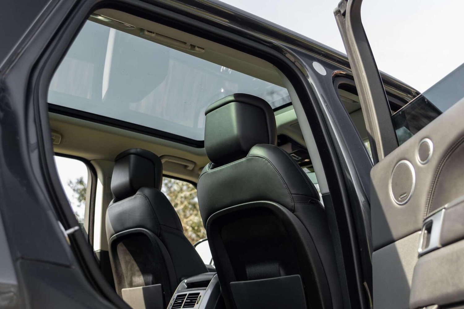 Used Land Rover Range Rover Sport 2018 for sale - 77968726: Photo 4