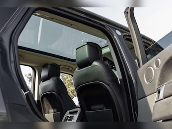 Used Land Rover Range Rover Sport 2018 for sale - 77968726: Photo