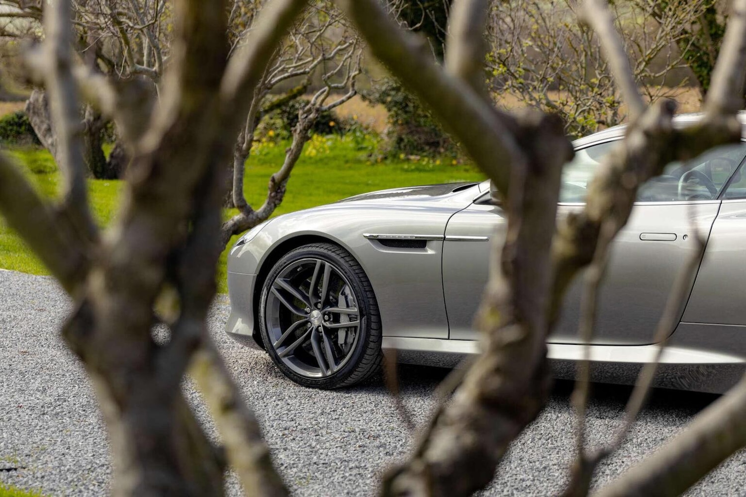 Used Aston Martin DB9 2015 for sale - 78112091: Photo 49