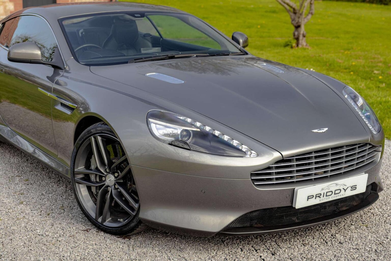 Used Aston Martin DB9 2015 for sale - 78112091: Photo 52