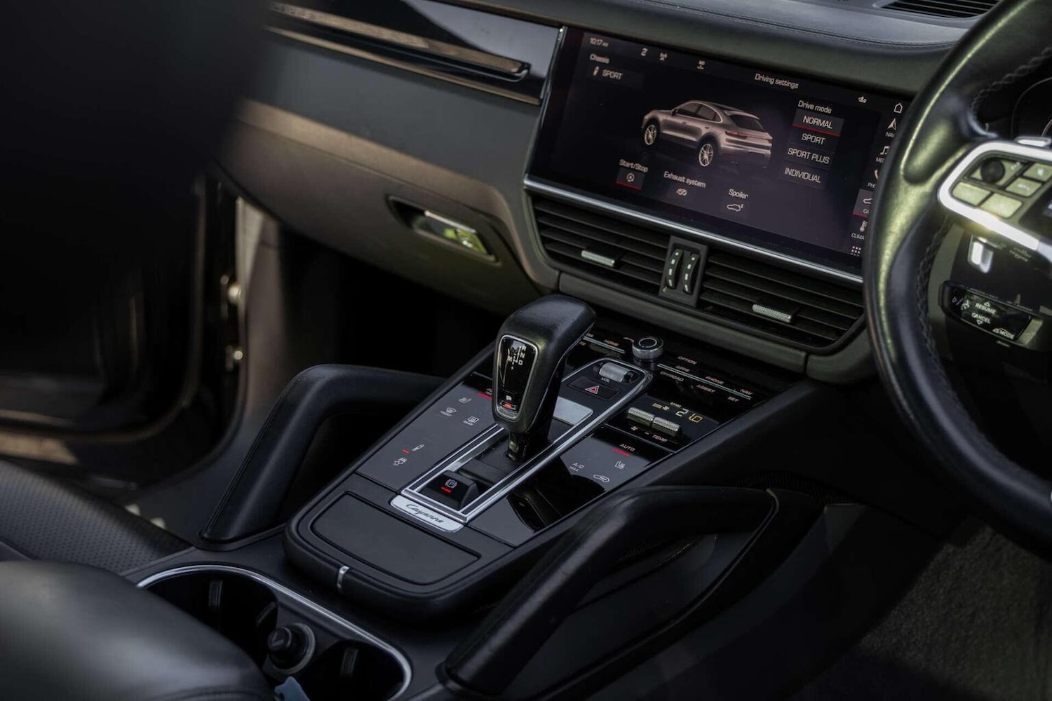 Used Porsche Cayenne 2021 for sale - 77945734: Photo 14