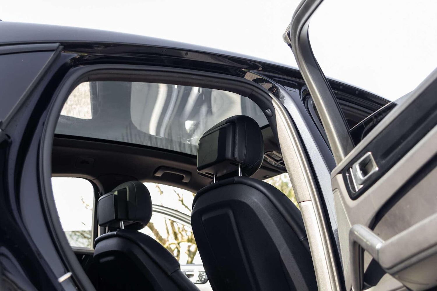 Used Porsche Cayenne 2021 for sale - 77945734: Photo 3