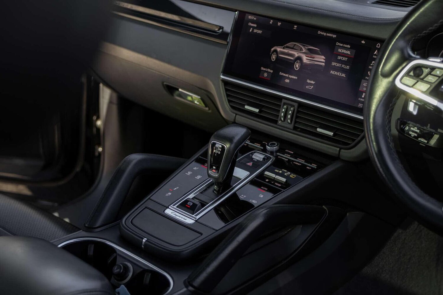 Used Porsche Cayenne 2021 for sale - 77945734: Photo 35