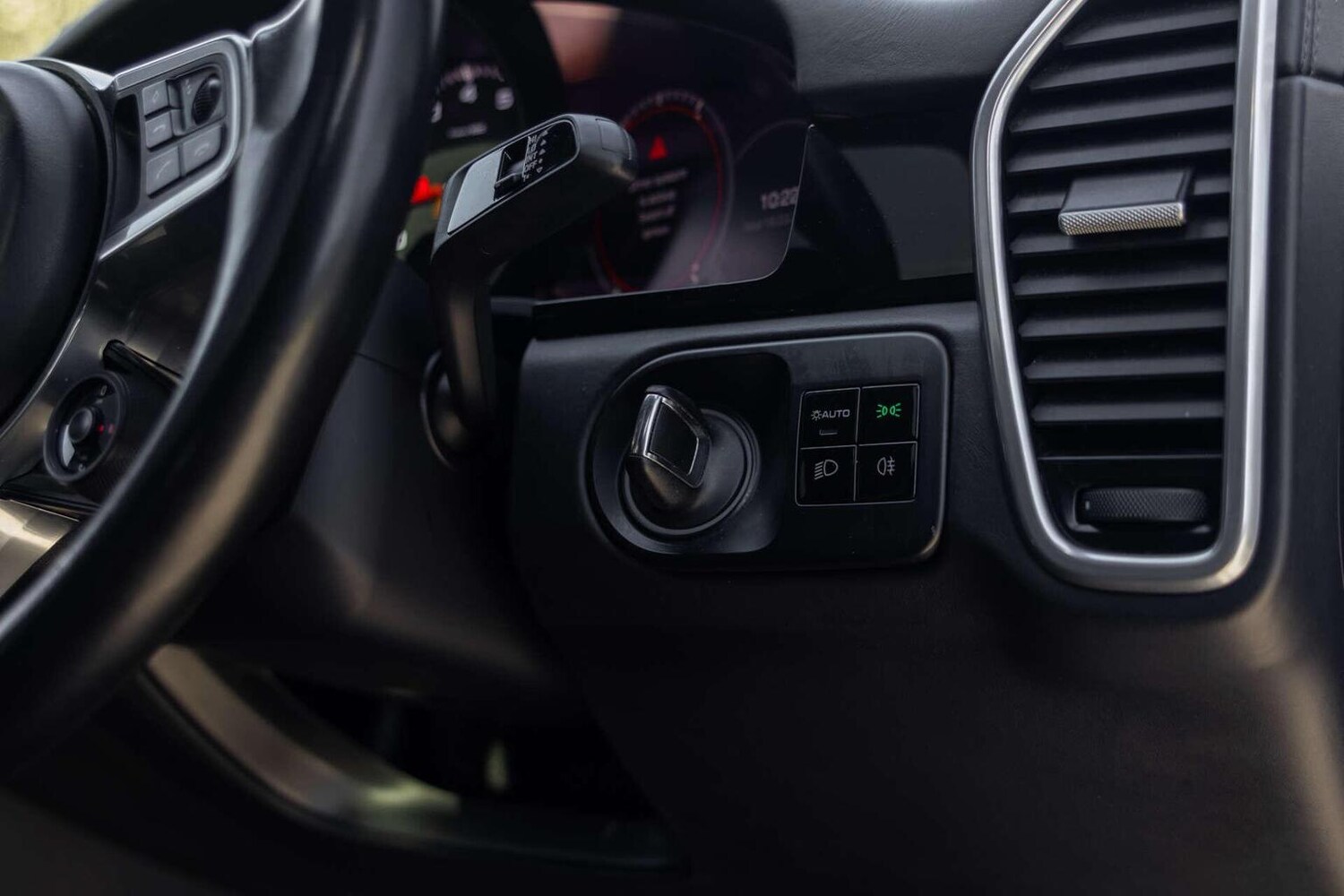 Used Porsche Cayenne 2021 for sale - 77945734: Photo 45