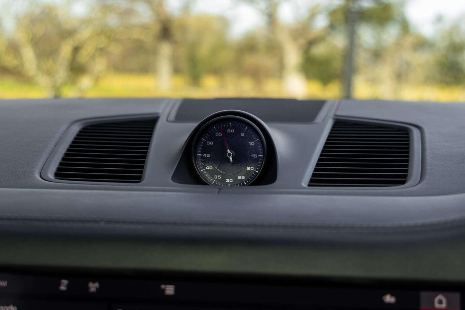 Used Porsche Cayenne 2021 for sale - 77945734: Photo 46