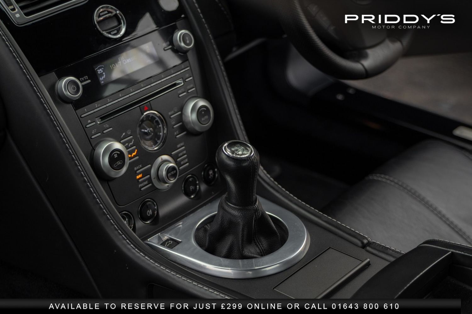 Used Aston Martin Vantage 2011 for sale - 76897027: Photo 11