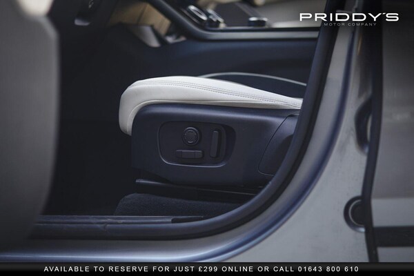Used Land Rover Range Rover Velar 2019 for sale - 76211753: Photo 30