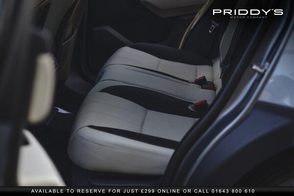 Used Land Rover Range Rover Velar 2019 for sale - 76211753: Photo 31