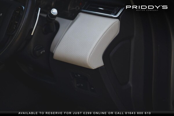 Used Land Rover Range Rover Velar 2019 for sale - 76211753: Photo 32