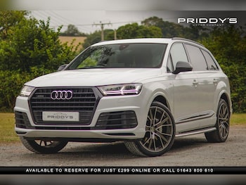 2017 - 3.0 TDI V6 S line - 7 stamp service portfolio - Heads up display - Luxury c 5-Door