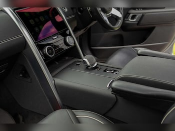 Used Land Rover Discovery 2021 for sale - 78944795: Photo