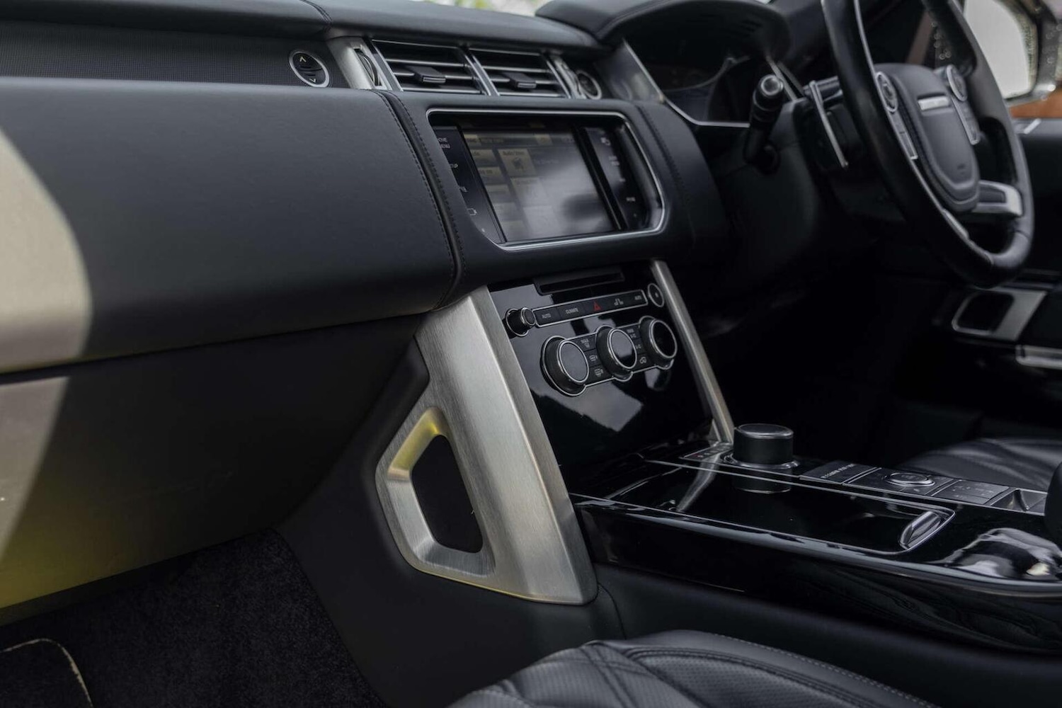 Used Land Rover Range Rover 2015 for sale - 77881065: Photo 36