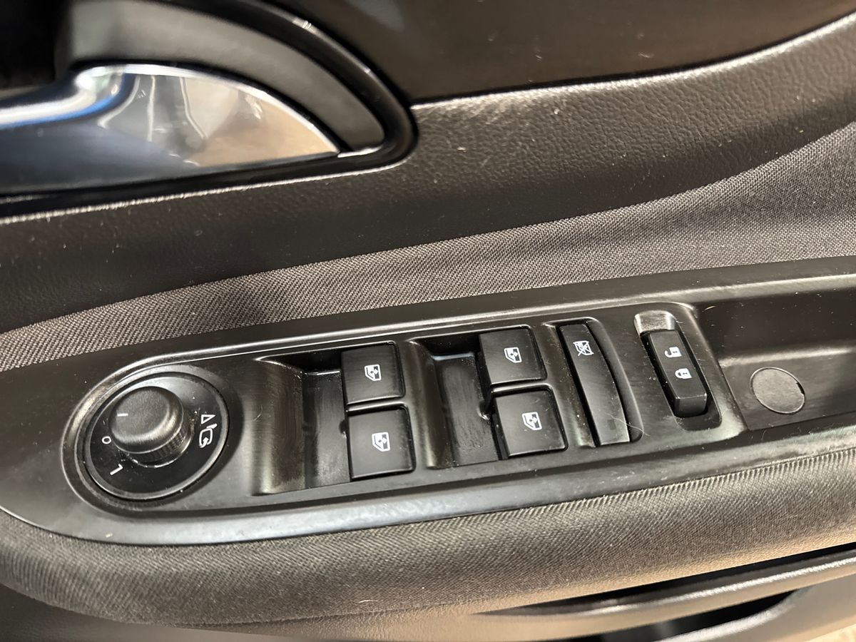 Used Vauxhall Mokka X 2019 for sale - 76660860: Photo 24