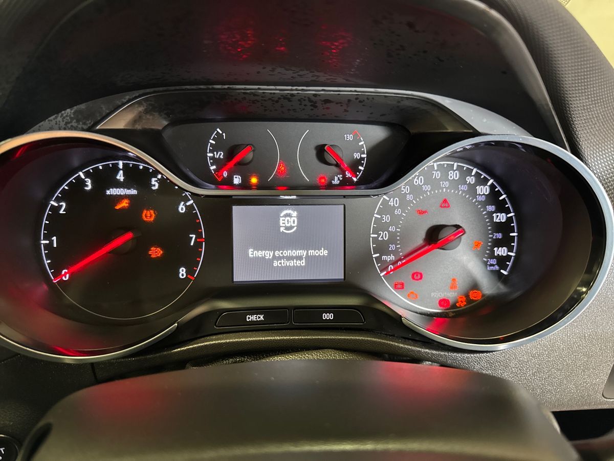 Used Vauxhall Crossland 2022 for sale - 78158622: Photo 23