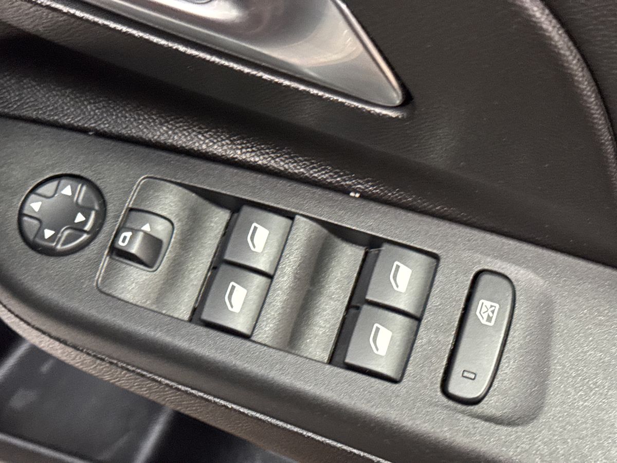 Used Vauxhall Corsa 2024 for sale - 78108595: Photo 24