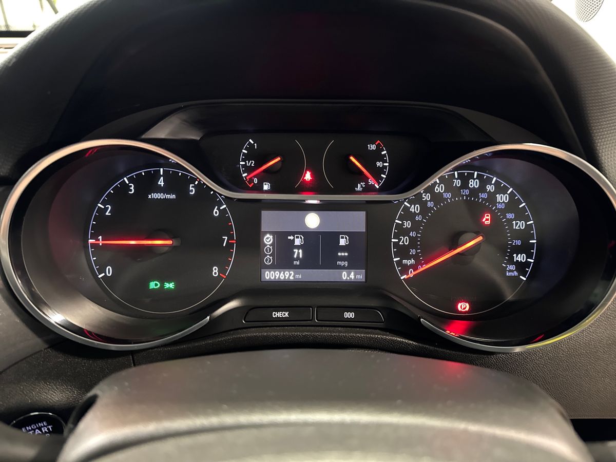 Used Vauxhall Crossland 2022 for sale - 77145857: Photo 23