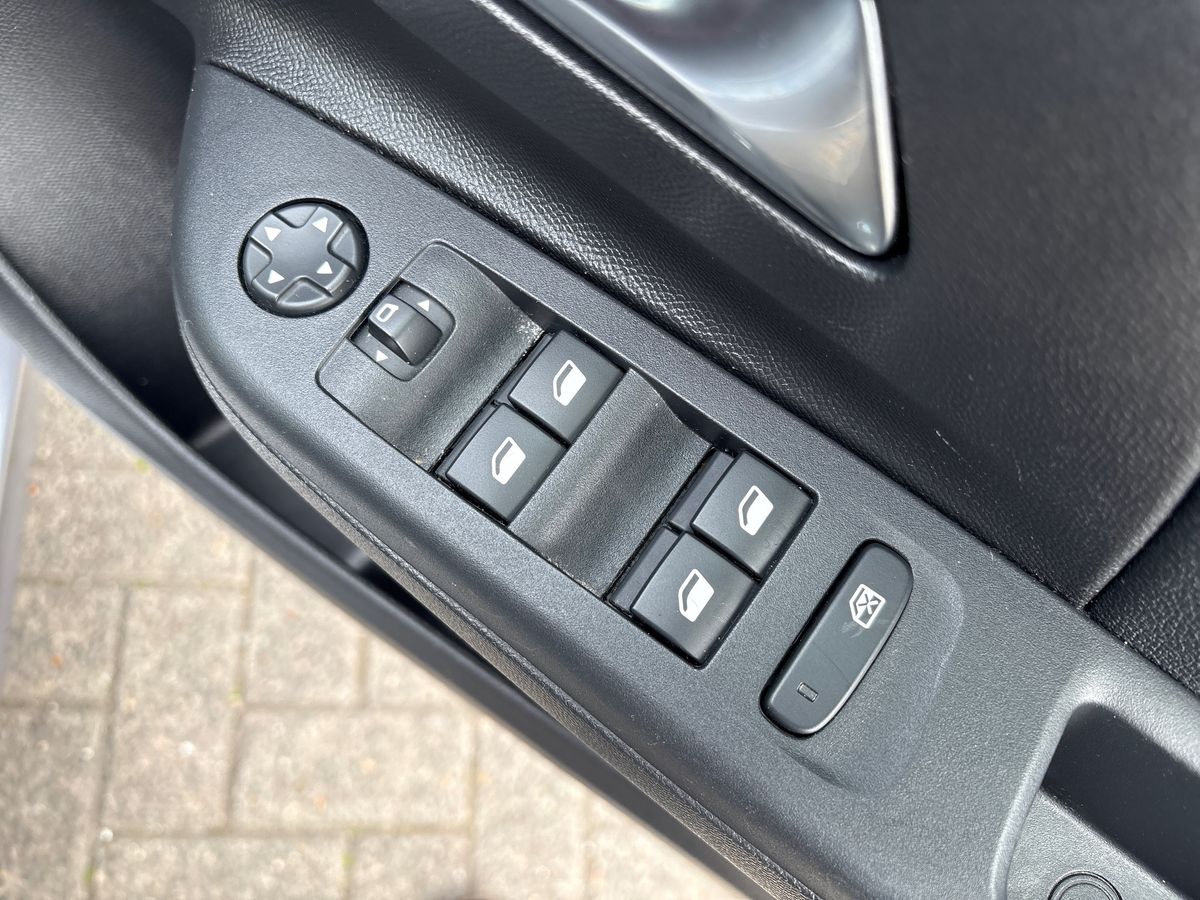 Used Vauxhall Corsa 2023 for sale - 78158563: Photo 24