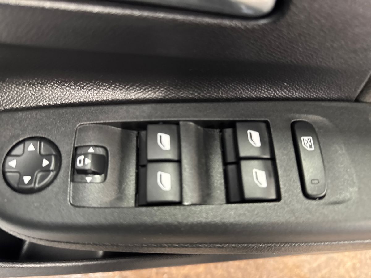 Used Vauxhall Corsa 2023 for sale - 77470789: Photo 24