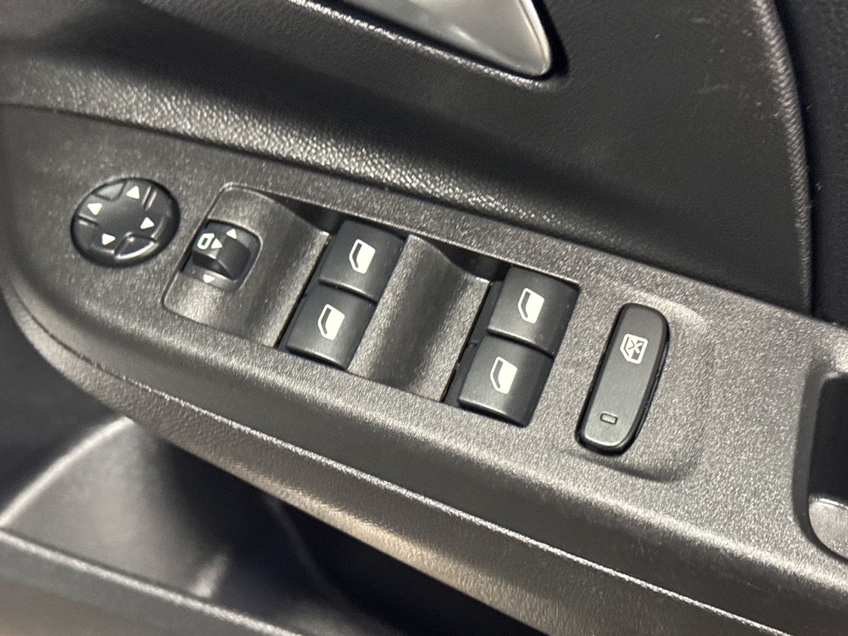 Used Vauxhall Corsa 2022 for sale - 77346822: Photo 24