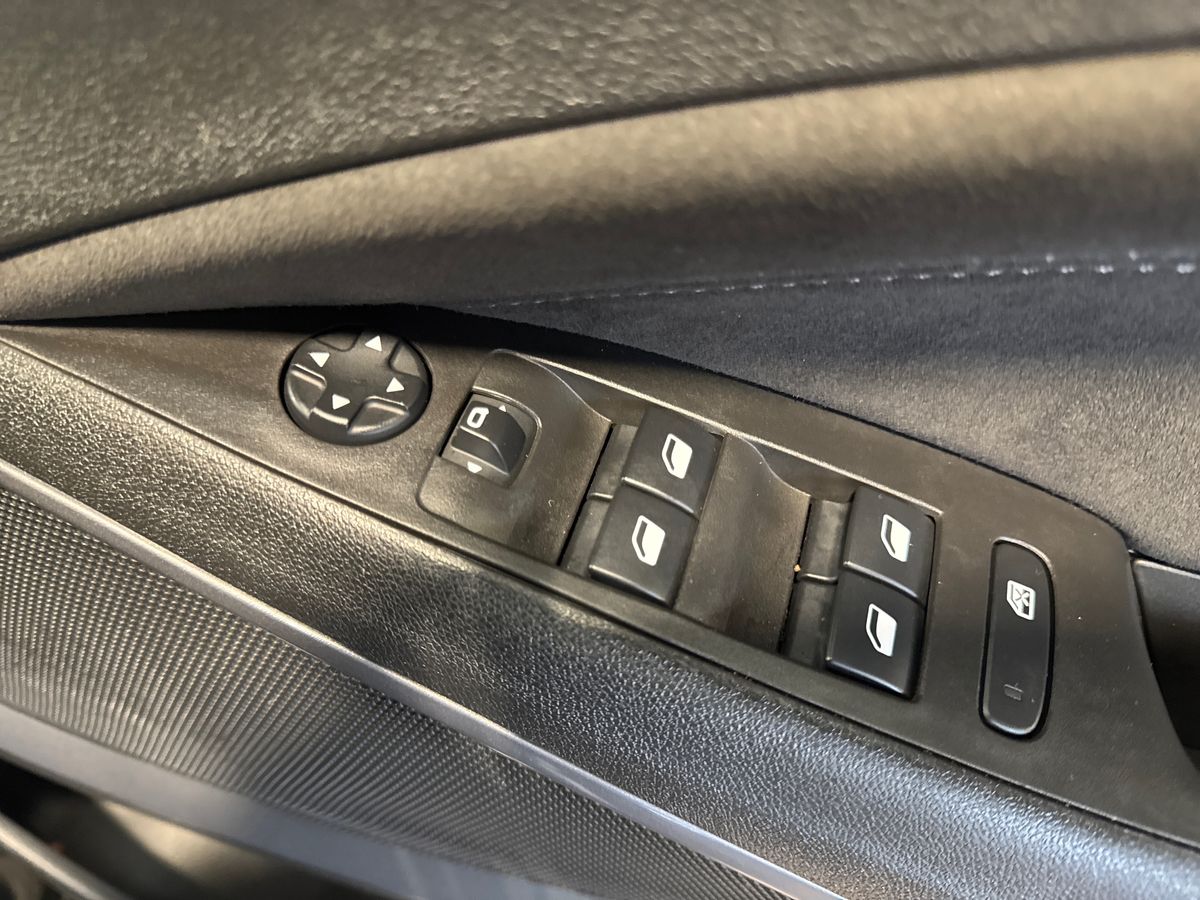 Used Vauxhall Crossland 2022 for sale - 76507582: Photo 24