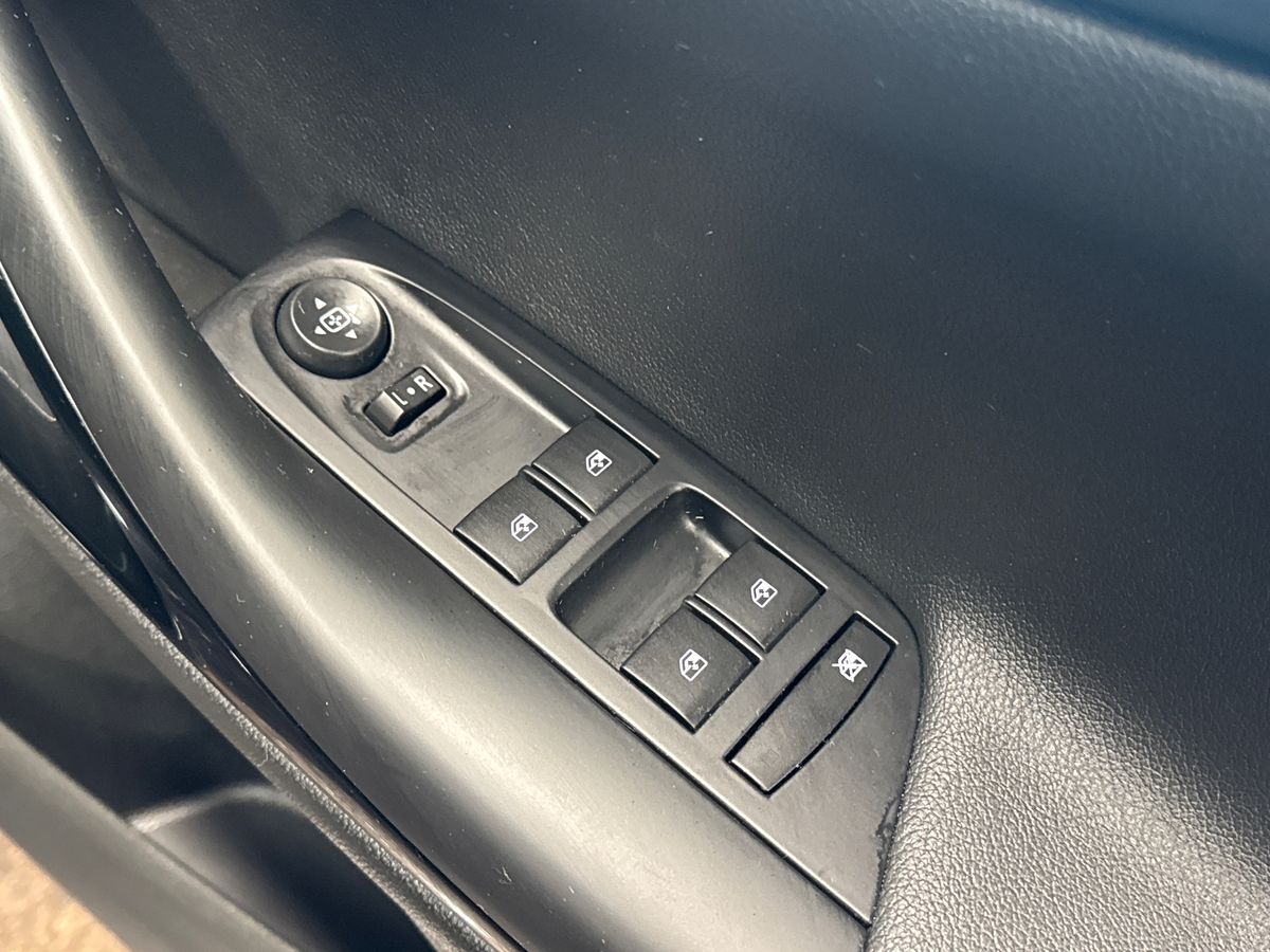 Used Vauxhall Astra 2021 for sale - 76609647: Photo 24