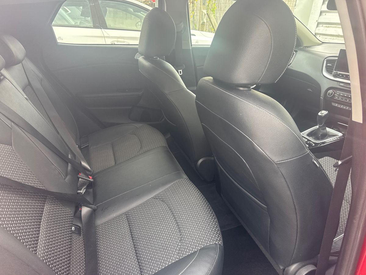 Used Kia XCeed 2021 for sale - 76112443: Photo 28