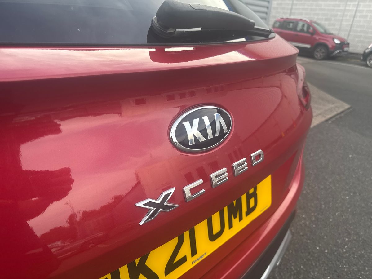 Used Kia XCeed 2021 for sale - 76112443: Photo 31