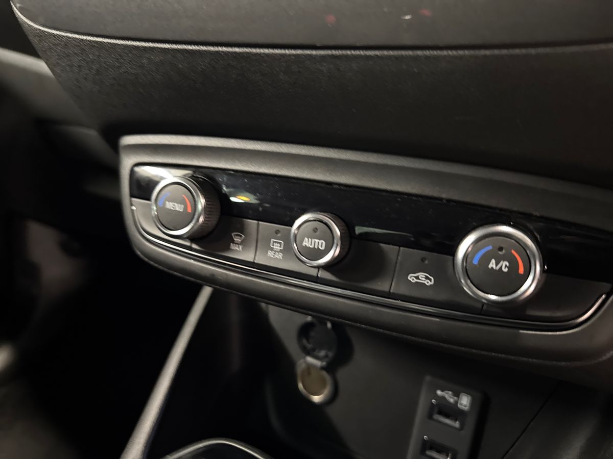 Used Vauxhall Crossland 2022 for sale - 77193683: Photo 21