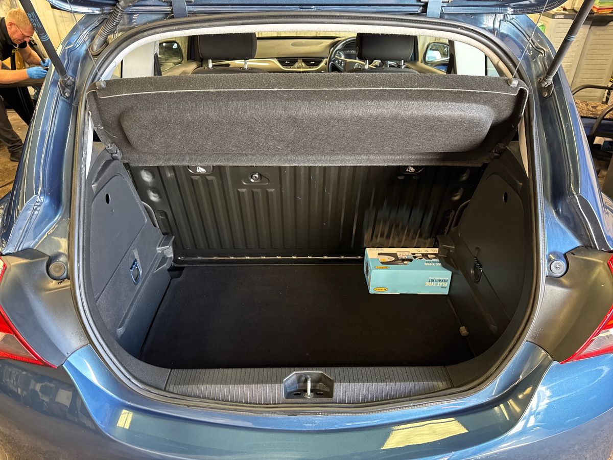 Used Vauxhall Corsa 2017 for sale - 77942013: Photo 17