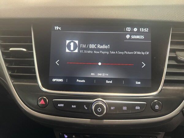 Used Vauxhall Crossland 2022 for sale - 75482088: Photo 25