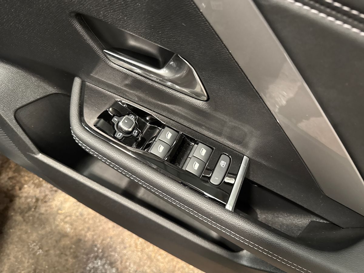 Used Vauxhall Astra 2024 for sale - 77911269: Photo 24