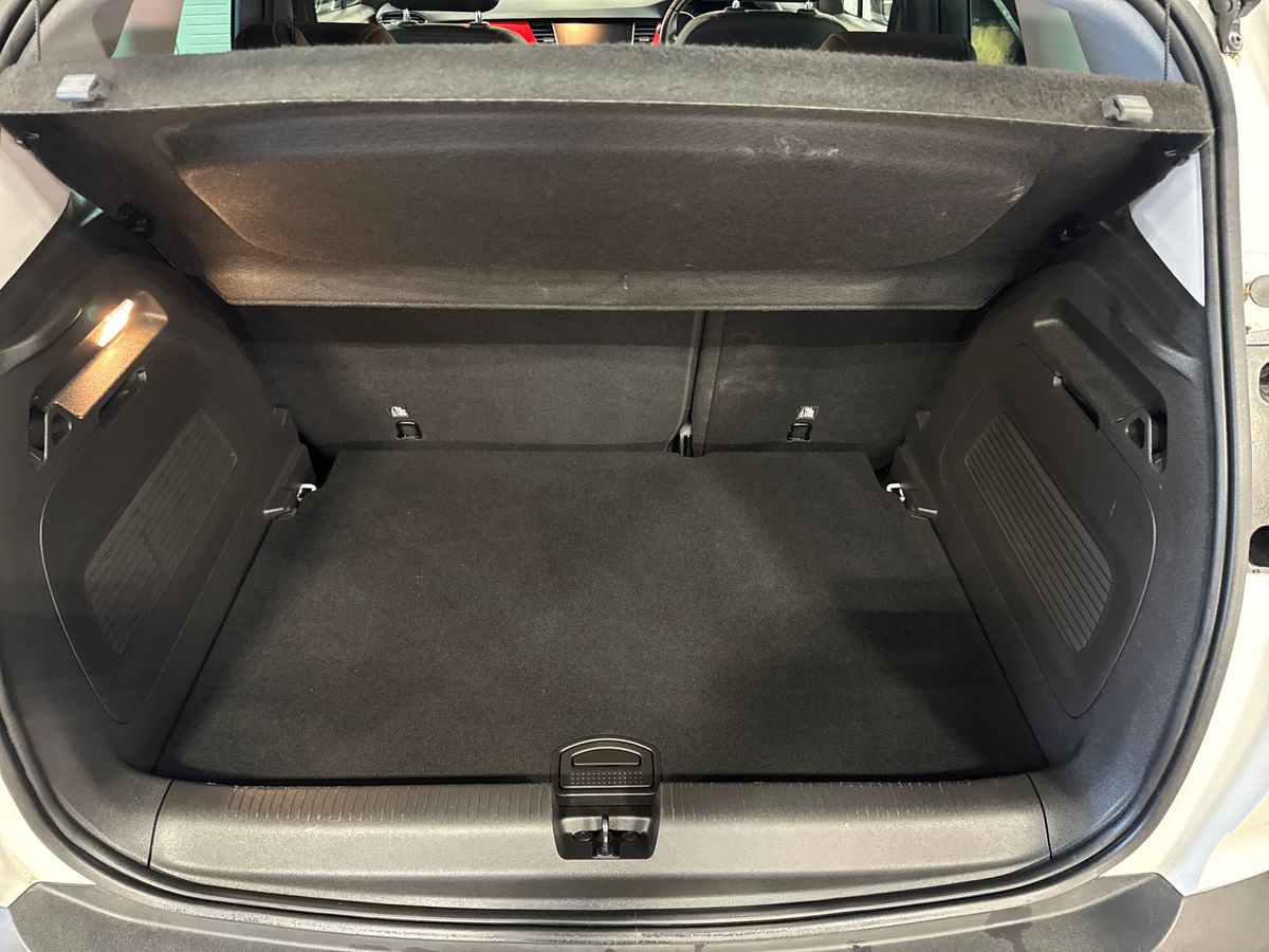 Used Vauxhall Crossland 2023 for sale - 76640194: Photo 17