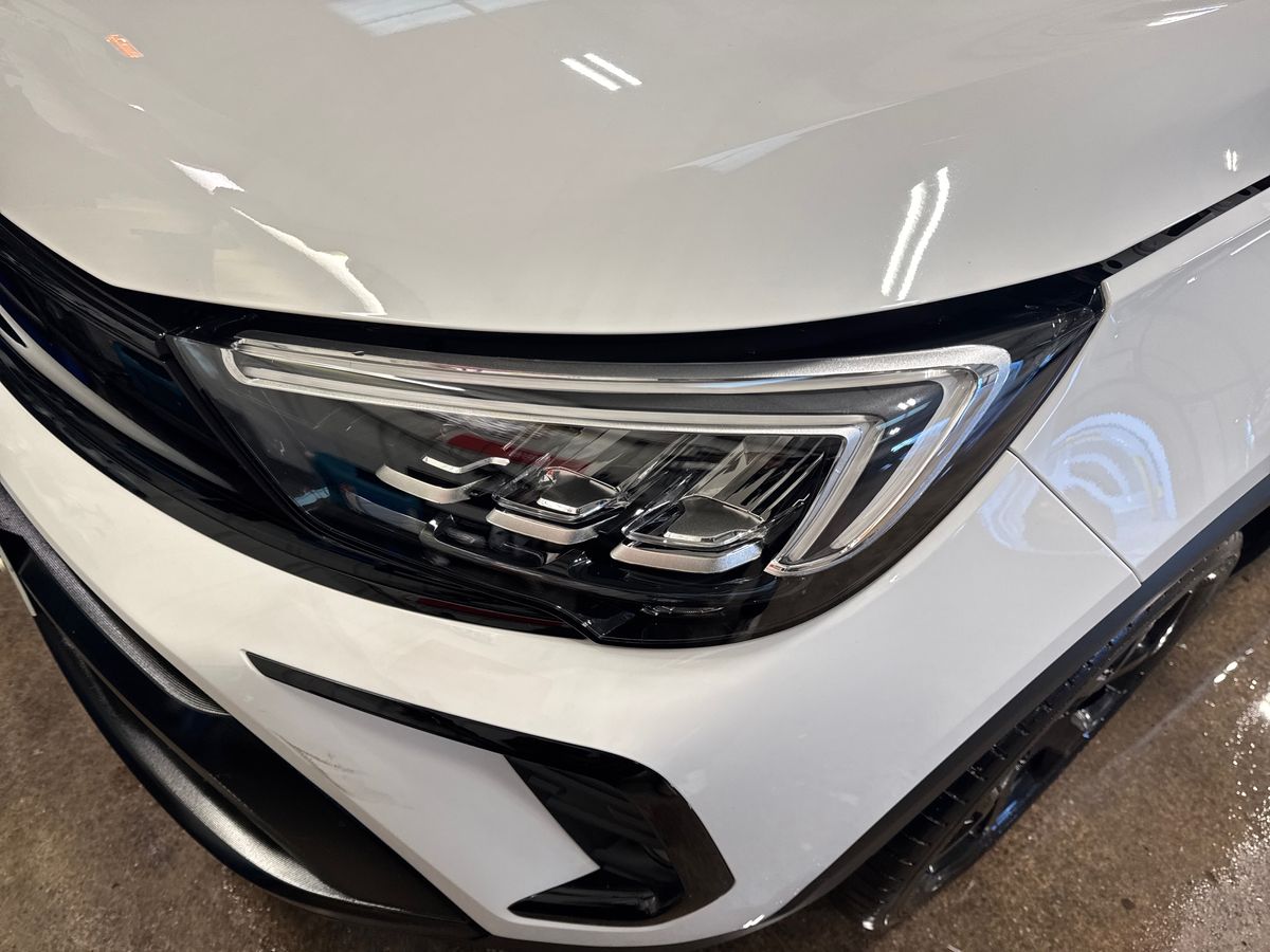 Used Vauxhall Crossland 2023 for sale - 76640194: Photo 32