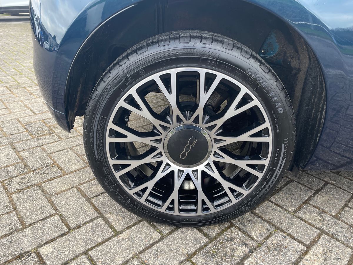 Used Fiat 500 2024 for sale - 77698162: Photo 11