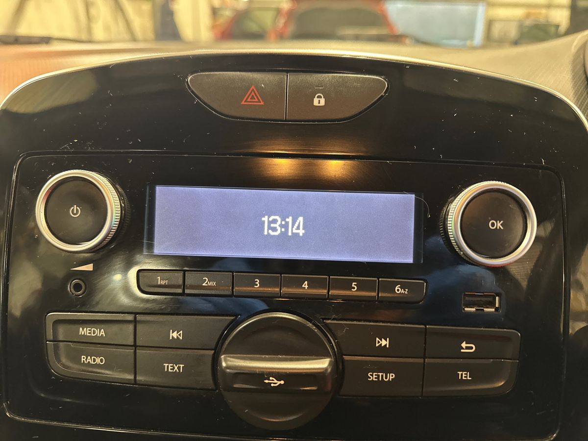 Used Renault Clio 2019 for sale - 77079071: Photo 25