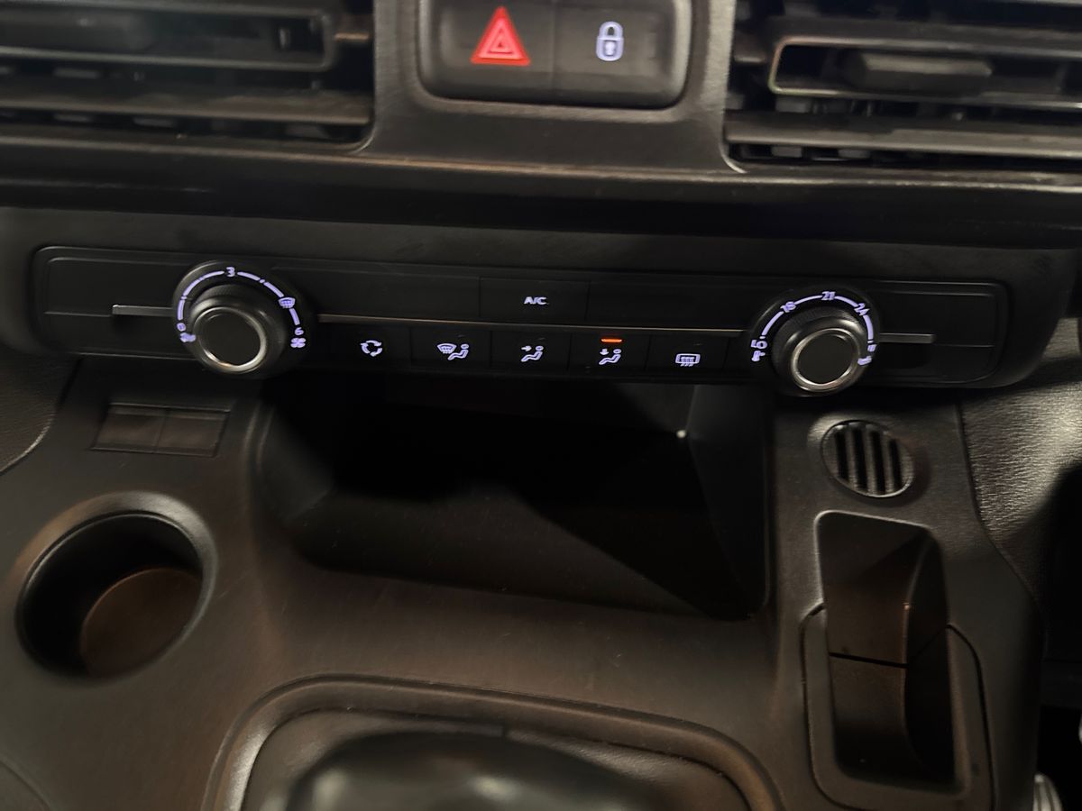 Used Vauxhall Combo Life 2022 for sale - 76438199: Photo 21