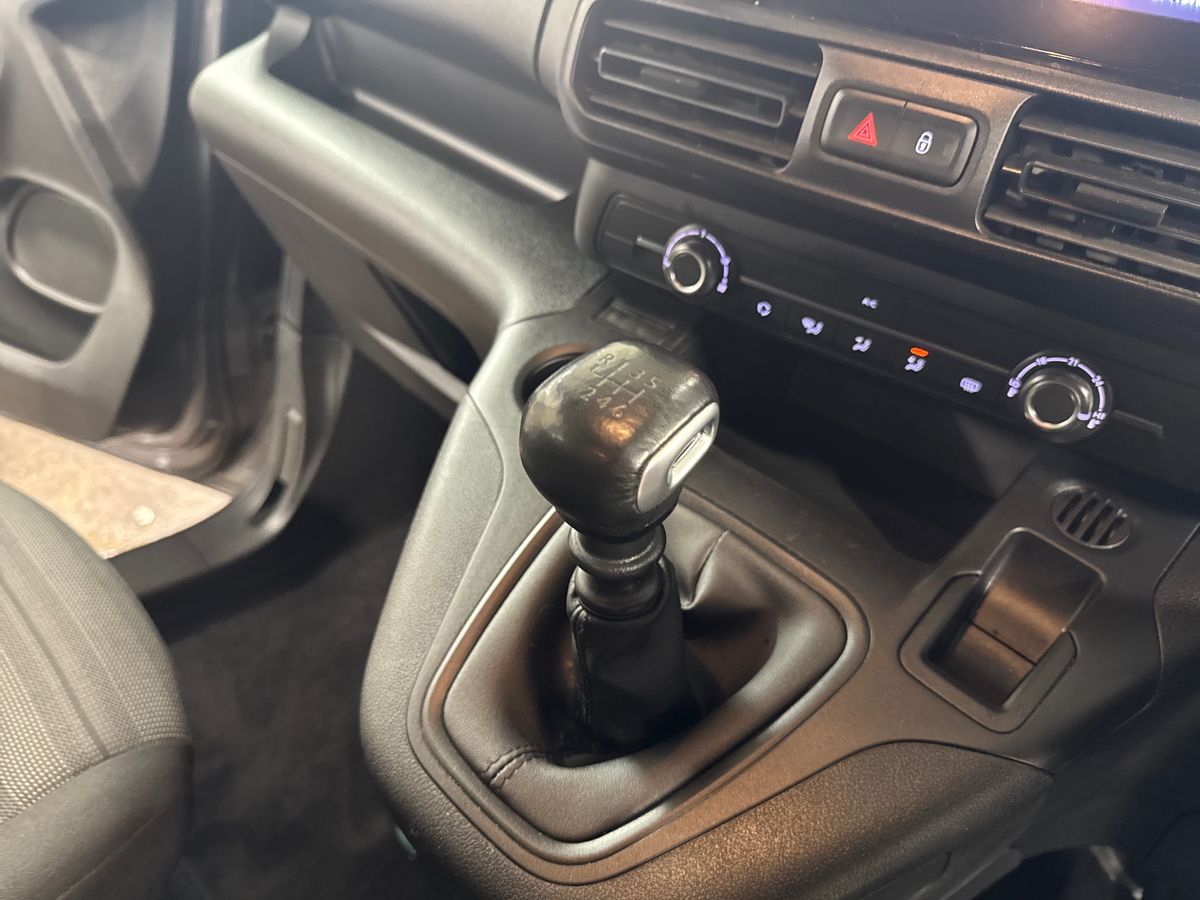 Used Vauxhall Combo Life 2022 for sale - 76438199: Photo 22