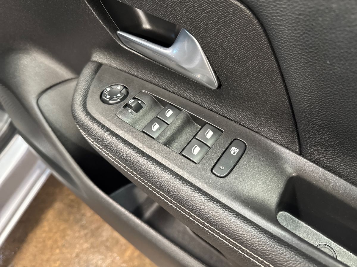 Used Vauxhall Mokka 2023 for sale - 77740018: Photo 24