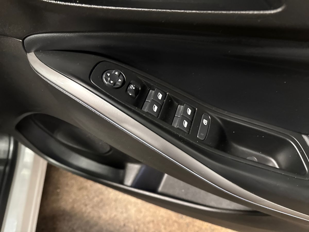 Used Vauxhall Grandland 2023 for sale - 77614308: Photo 24